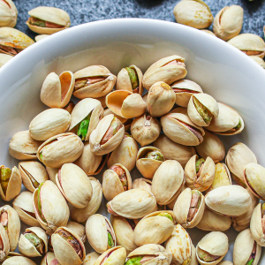 pistachos con cáscara y sin sal extra grandes de exportación