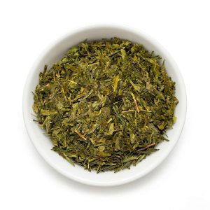 té verde en hojas